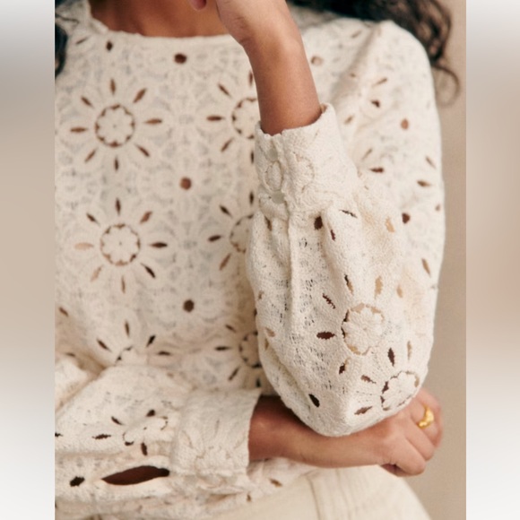 🌻🌼Sezane JESSE BLOUSE in Ecru - Picture 2 of 7